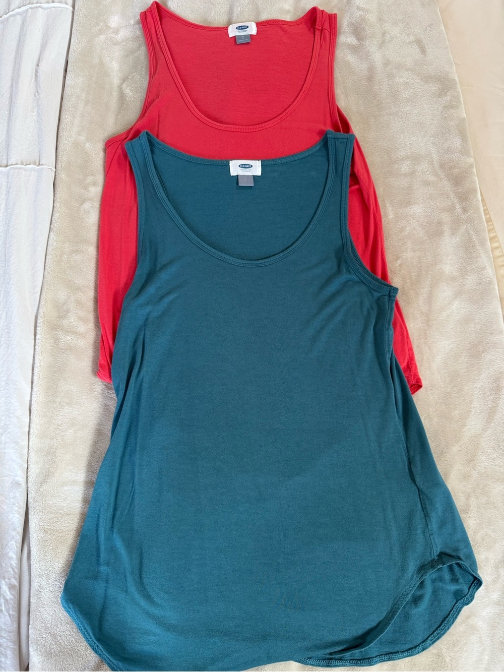 Old Navy Tank Top Duo - Teal & Red